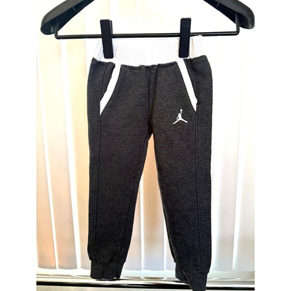 Kids Nike Air Jordan Gray Jogger Sweatpants Jumpman  Logo Size 4T - Picture 1 of 4